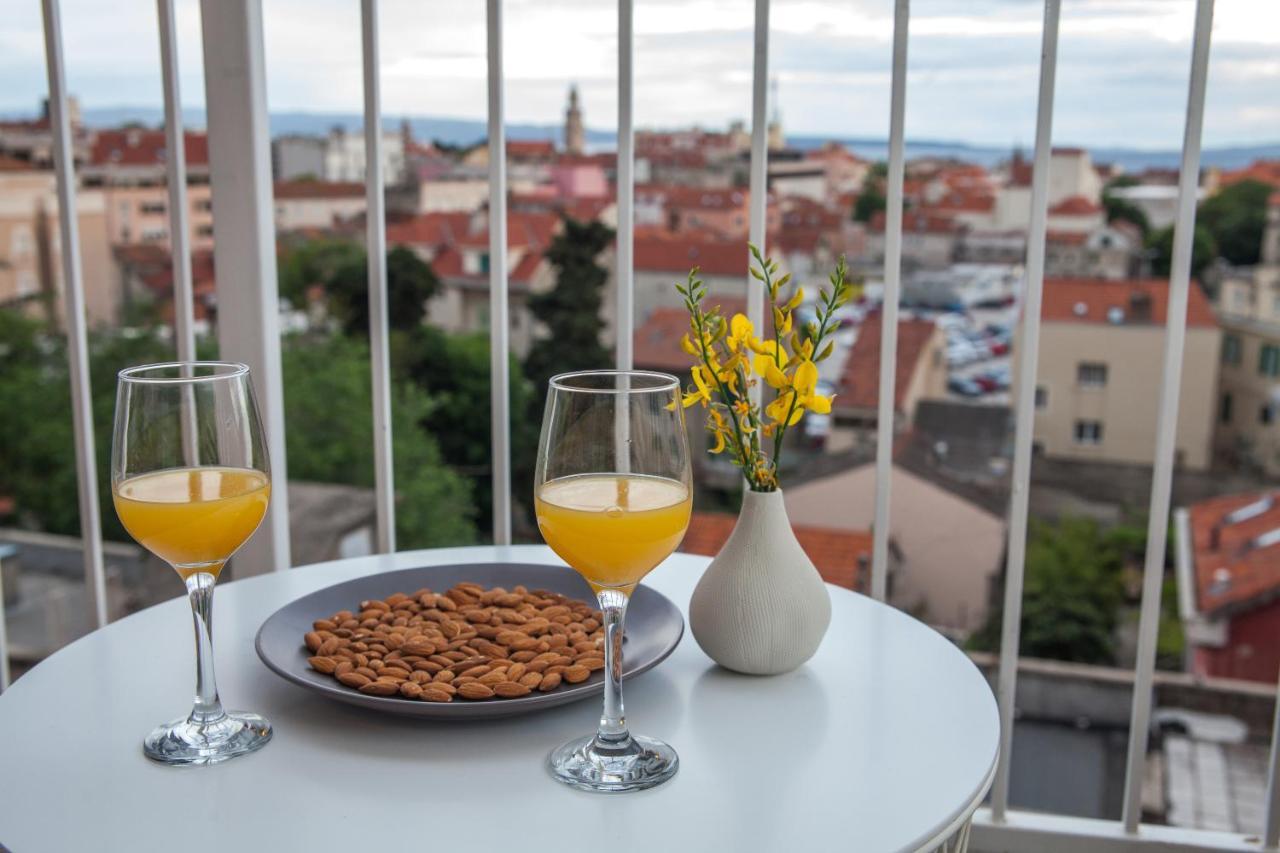 Luxury Apartment Ivari Split Exteriör bild
